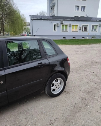 Fiat Stilo cena 3800 przebieg: 276456, rok produkcji 2002 z Skawina małe 121